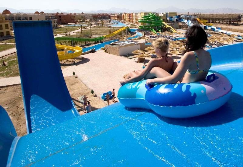 Titanic Aqua Park Resort - Families And Couples Only Hurghada Buitenkant foto