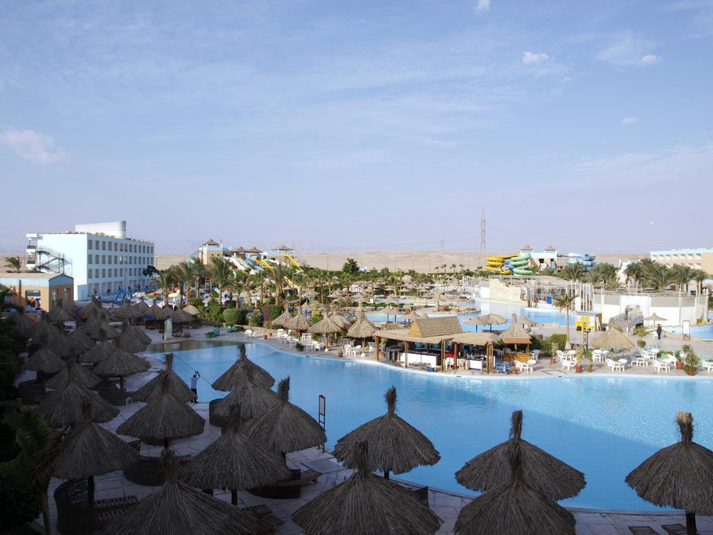 Titanic Aqua Park Resort - Families And Couples Only Hurghada Buitenkant foto