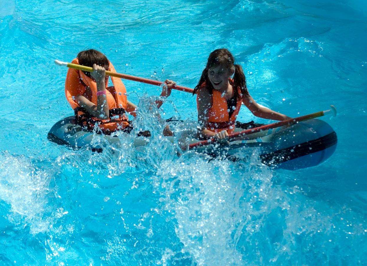 Titanic Aqua Park Resort - Families And Couples Only Hurghada Buitenkant foto